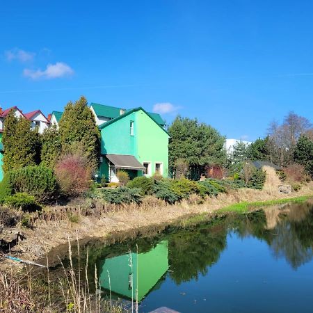 Albert Turystyczne Uslugi Hotelarskie Varsovia Exterior foto